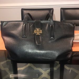 Black Tory Burch purse